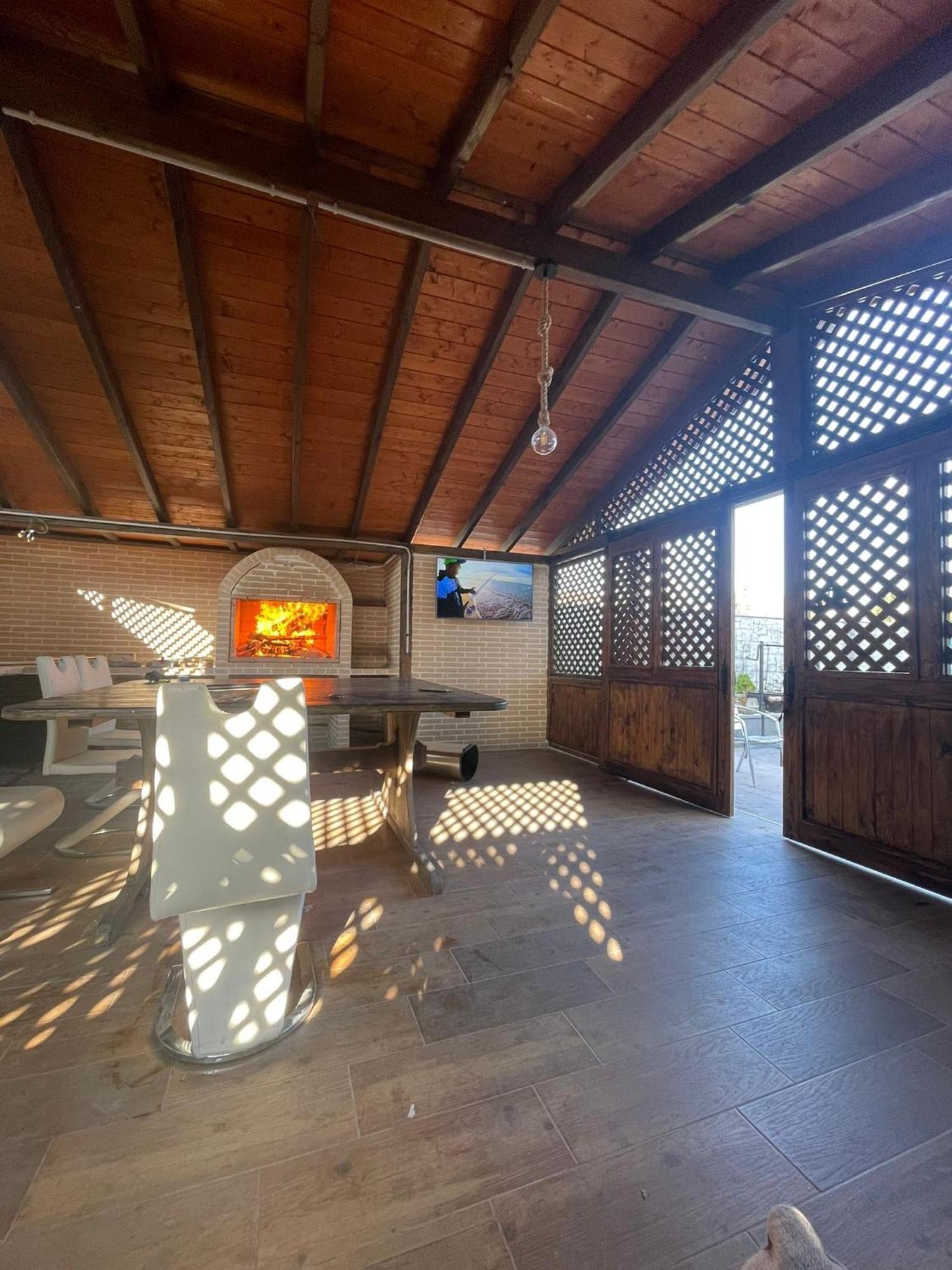 Montainbeach San Vicente Raspeig Exterior foto